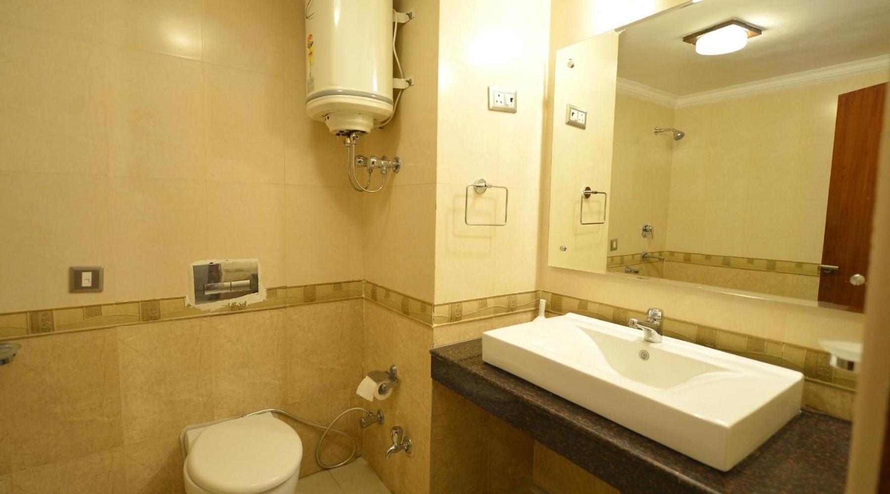 Hotel Raj Hans, Faridabad Luaran gambar