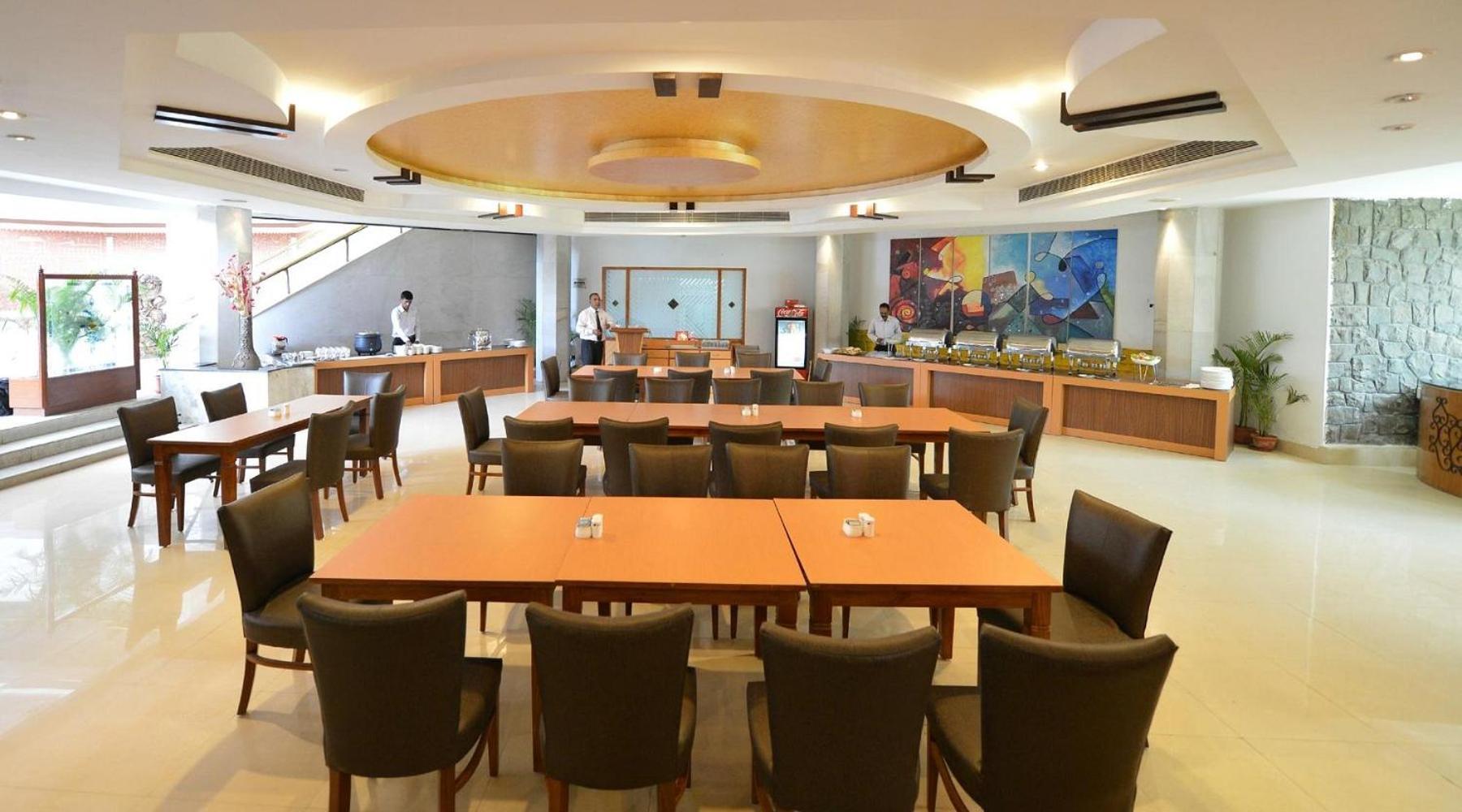 Hotel Raj Hans, Faridabad Luaran gambar